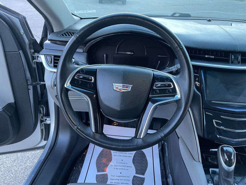 2017 Cadillac XTS Luxury