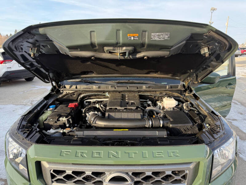 2023 Nissan Frontier SV