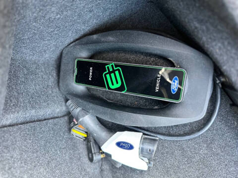 2017 Ford Fusion Energi SE Luxury