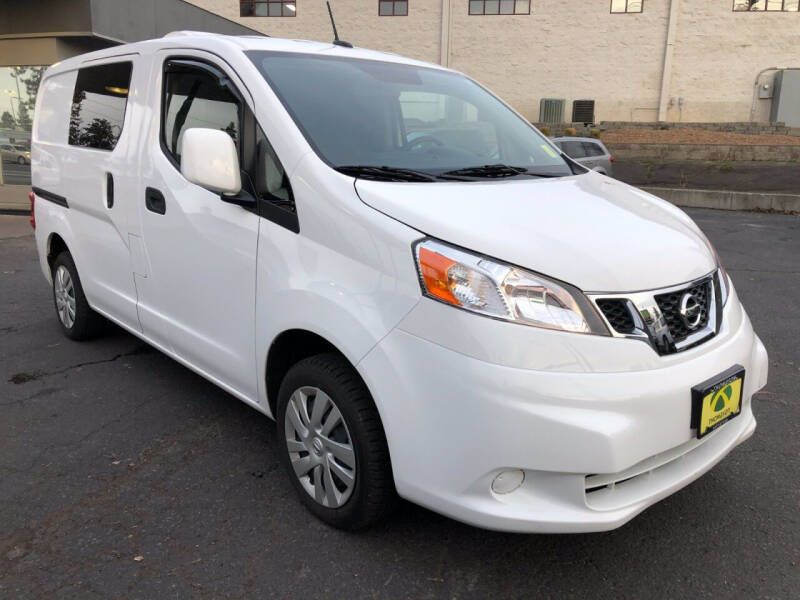 2020 Nissan NV200 SV