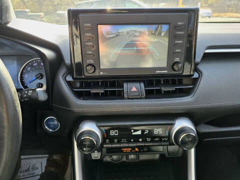 2020 Toyota RAV4 Hybrid XLE