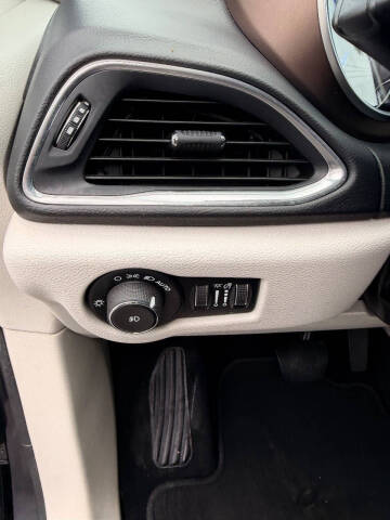 2019 Chrysler Pacifica Touring L Plus