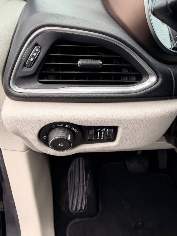 2019 Chrysler Pacifica Touring L Plus