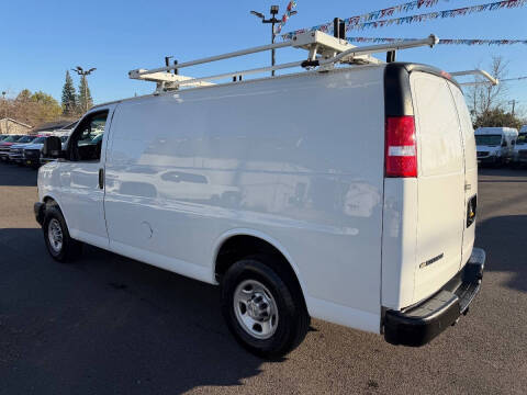 2021 Chevrolet Express 2500