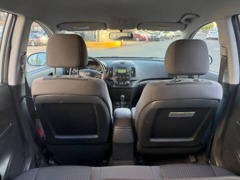 2011 Hyundai Elantra Touring GLS