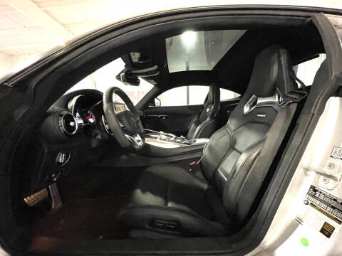 2016 Mercedes-Benz AMG GT S