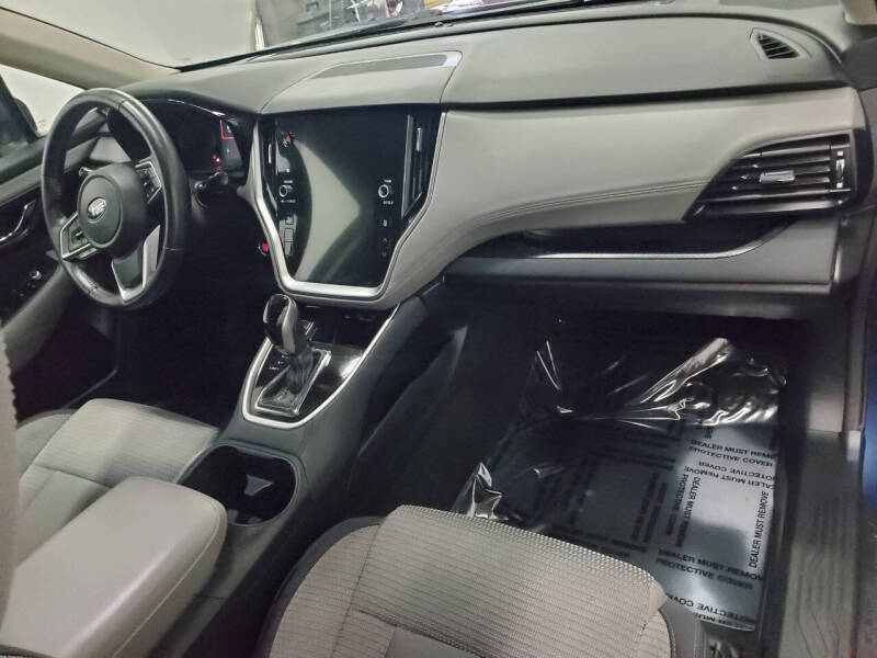 2022 Subaru Outback Premium