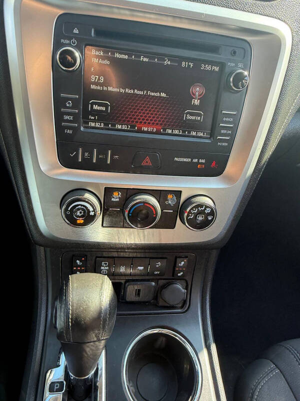 2015 GMC Acadia SLE-2