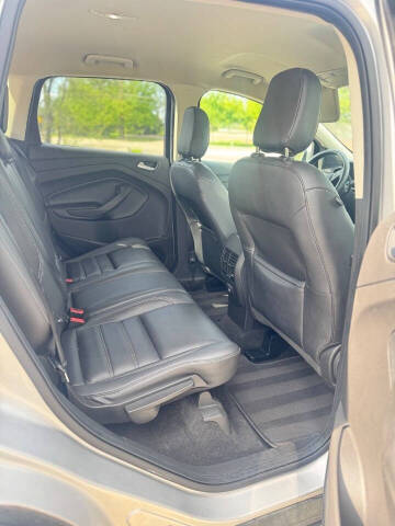 2019 Ford Escape SEL