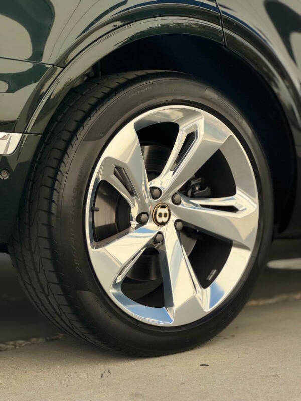 2019 Bentley Bentayga V8