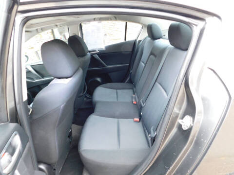 2010 Mazda MAZDA3 i Touring