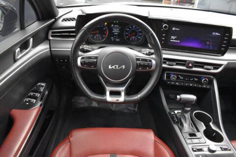 2022 Kia K5