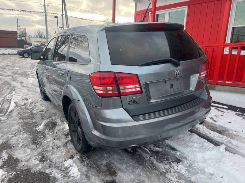 2009 Dodge Journey null photo 8