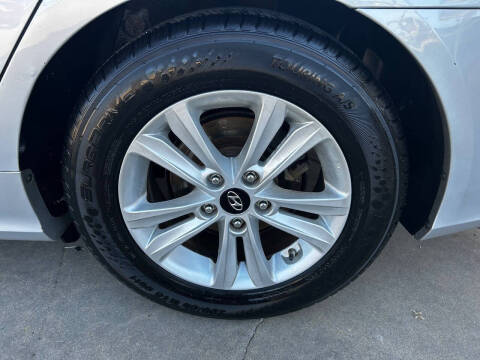 2011 Hyundai Sonata GLS