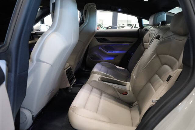 2022 Porsche Taycan 4S