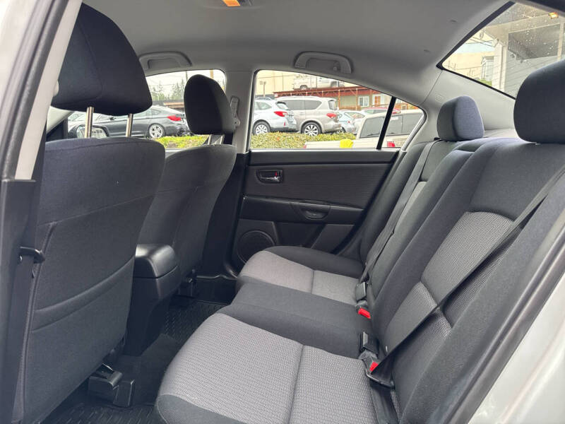 2008 Mazda MAZDA3 i Sport