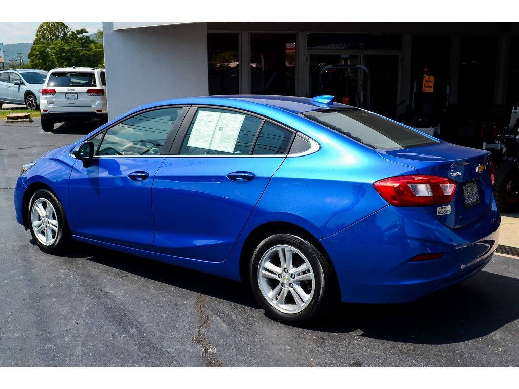 2017 Chevrolet Cruze for sale at EARL DUFF PRE-OWNED CENTER in Harriman, TN