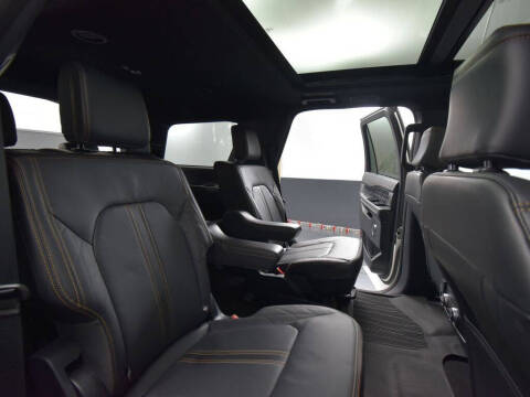 2024 Ford Expedition Platinum