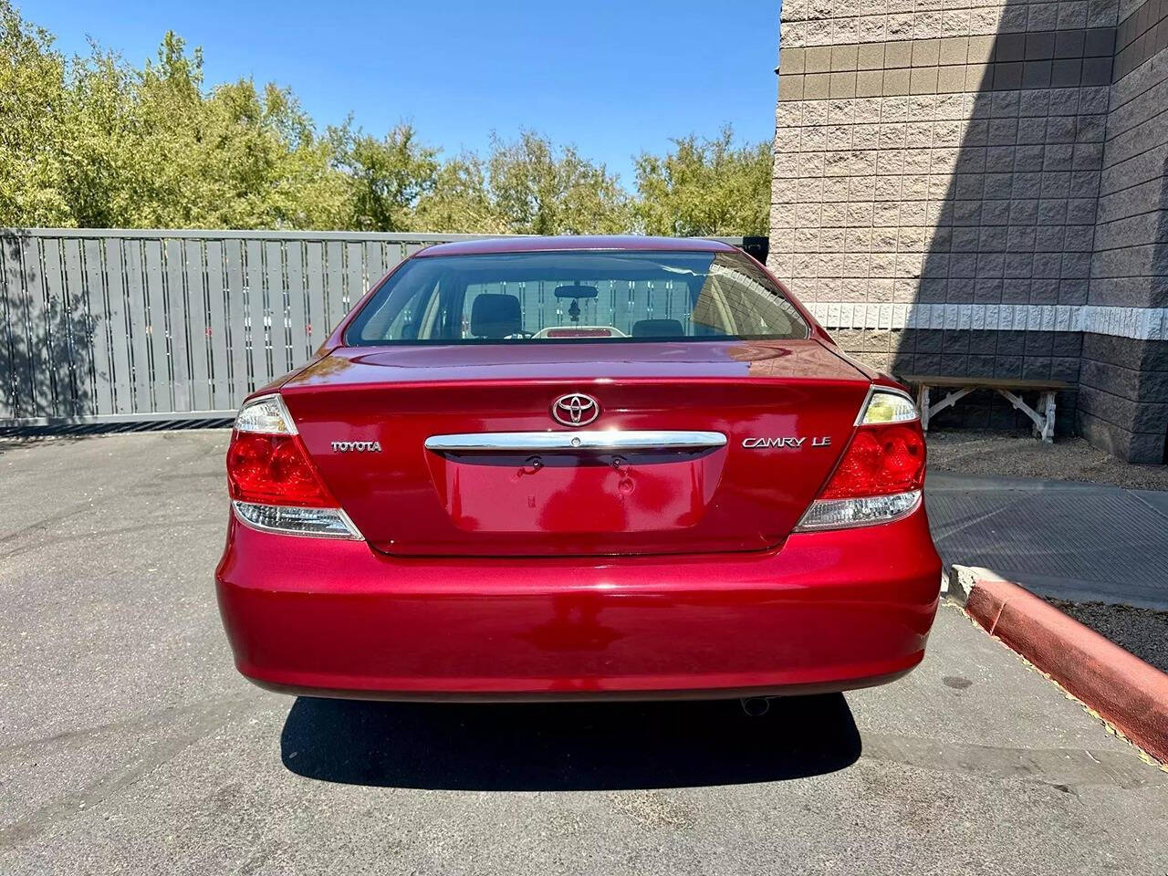 2005 Toyota Camry for sale at HUDSONS AUTOS in Gilbert, AZ