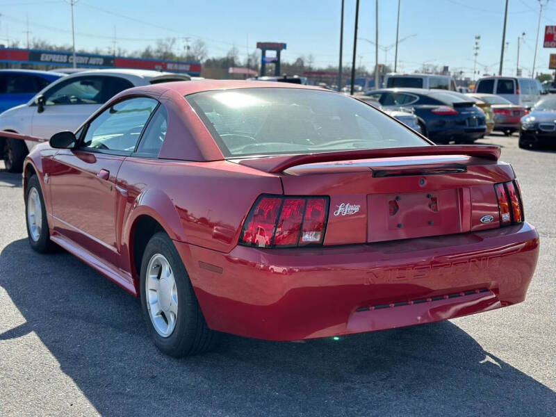 1999 Ford Mustang