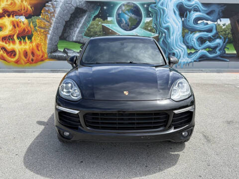 2018 Porsche Cayenne Platinum Edition
