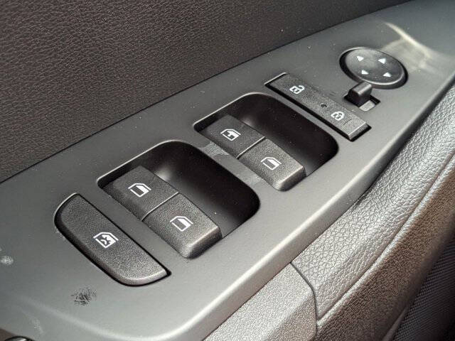 2024 Kia Sportage Hybrid LX