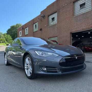 2013 Tesla Model S for sale at Expert Sales LLC in North Ridgeville OH