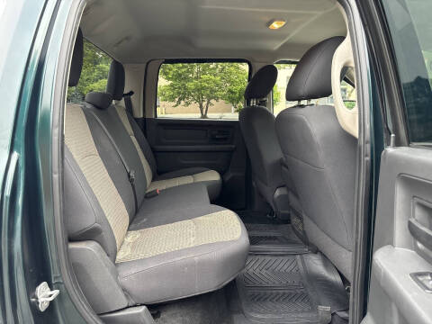 2011 RAM 1500 ST