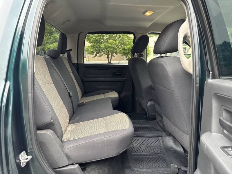 2011 RAM 1500 ST