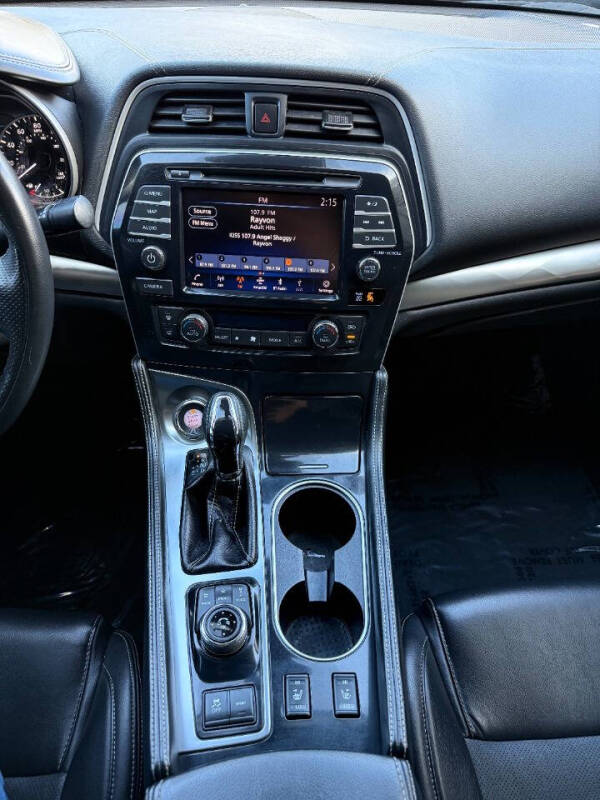 2021 Nissan Maxima 3.5 SV