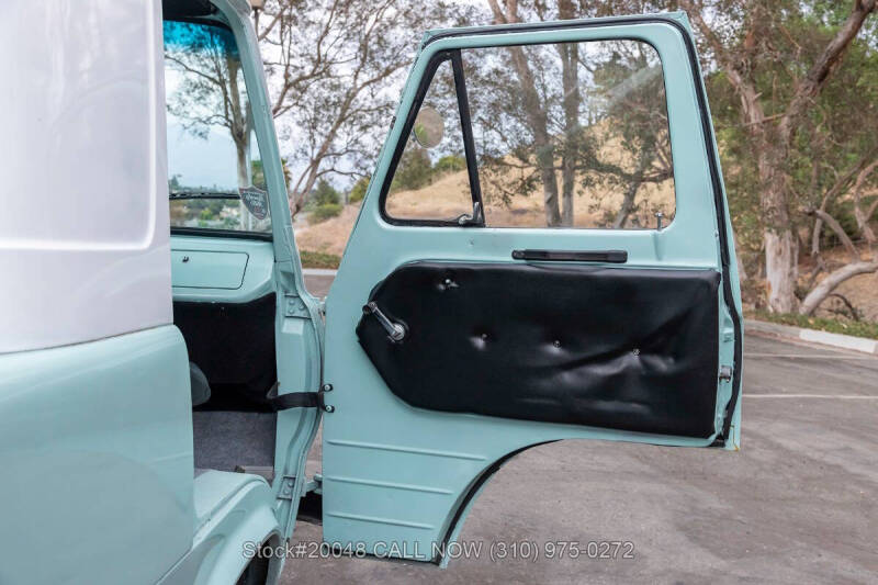 1962 Ford Econoline