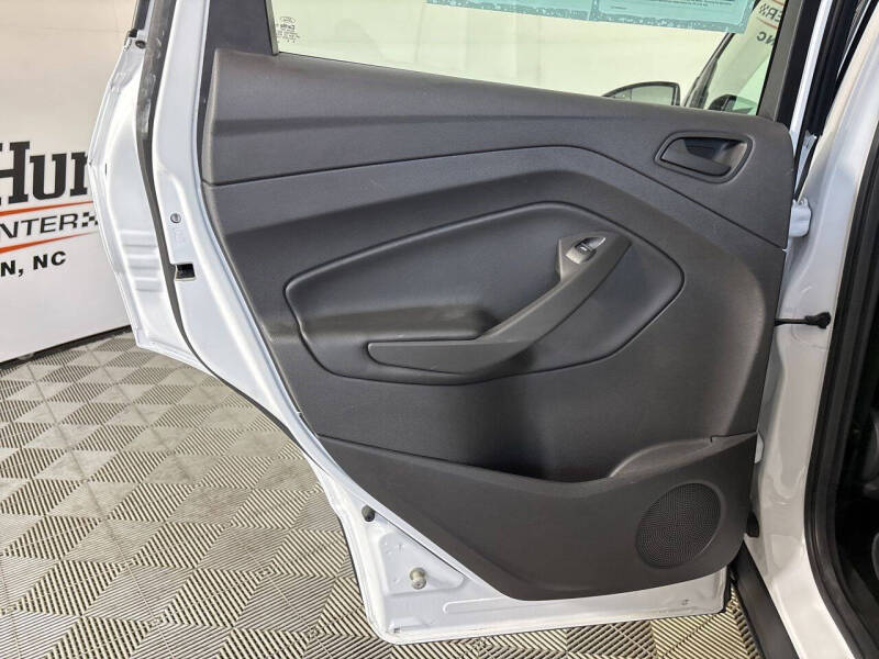 2016 Ford Escape S
