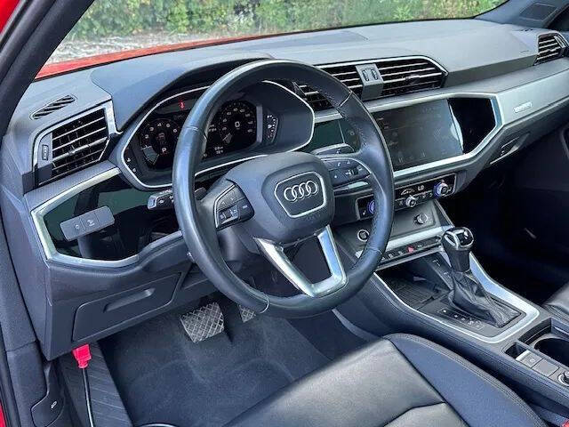 2024 Audi Q3 quattro S line Premium 45 TFSI