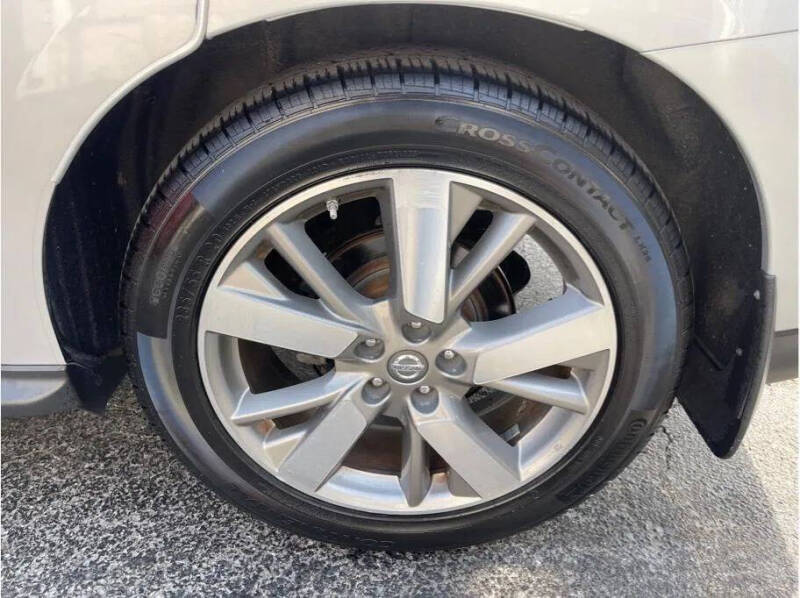 2013 Nissan Pathfinder Platinum