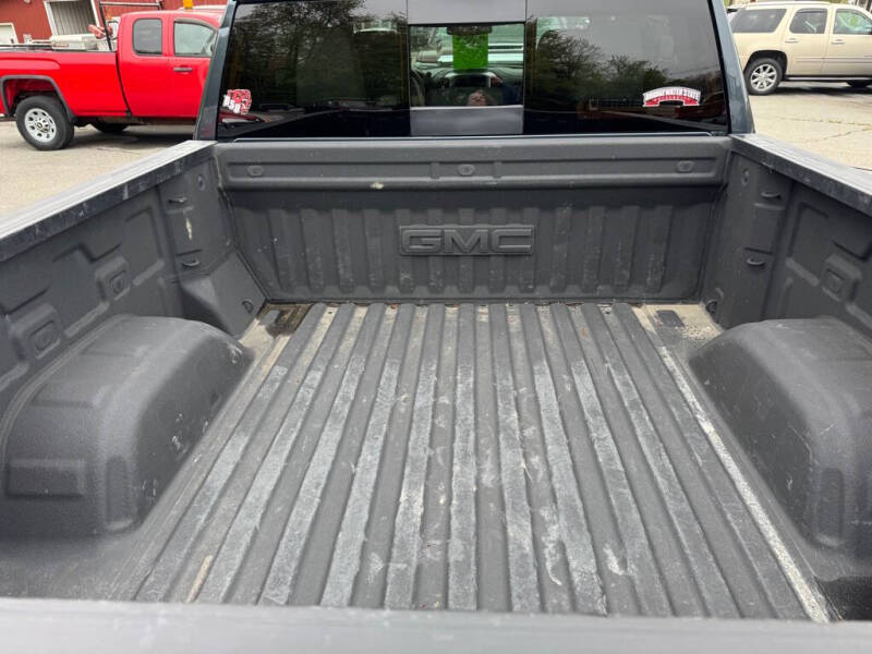 2020 GMC Sierra 1500 SLT