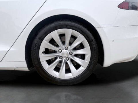 2016 Tesla Model S 75D