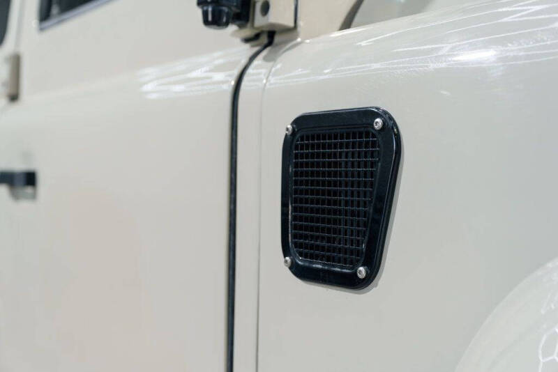 1994 Land Rover Defender 90