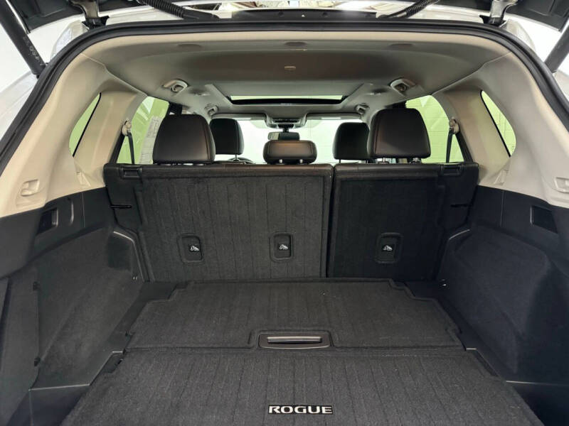 2024 Nissan Rogue Platinum