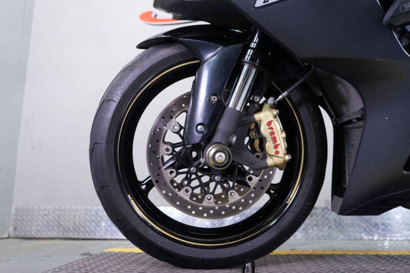 2013 Suzuki GSX-R1000
