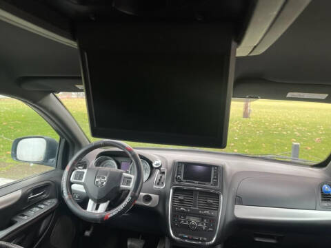 2014 Dodge Grand Caravan R/T