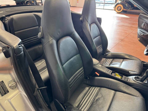 2001 Porsche 911 Carrera