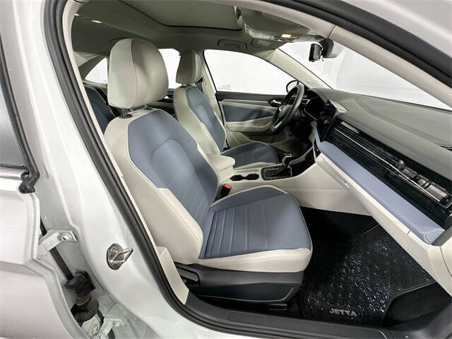 2025 Volkswagen Jetta SE