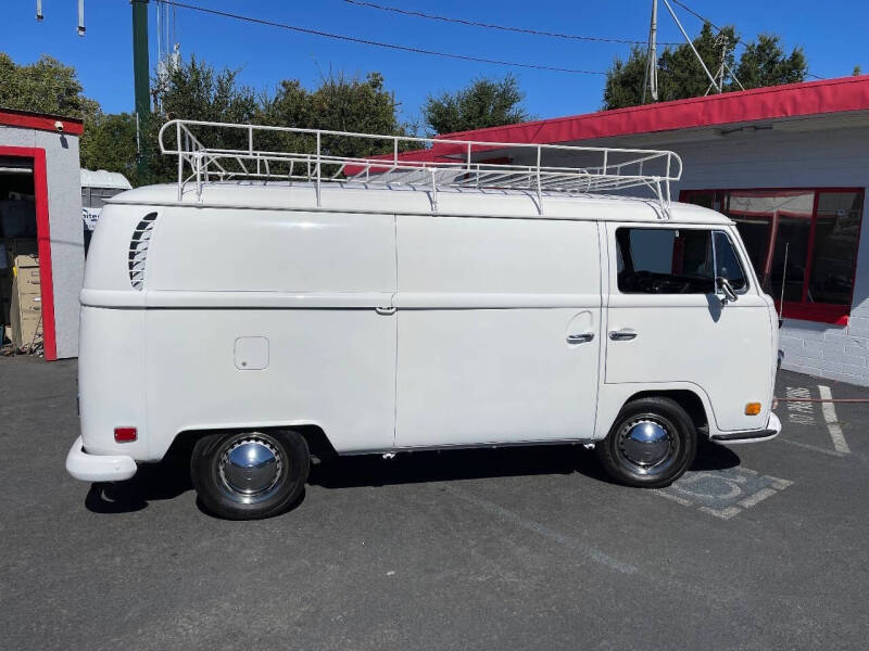 1969 Volkswagen Bus
