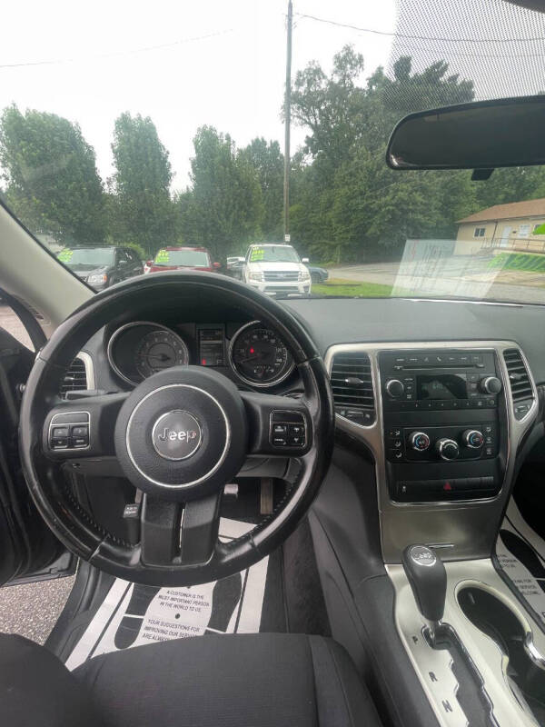 2011 Jeep Grand Cherokee Laredo