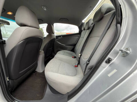 2017 Hyundai Accent Value Edition