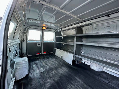 2014 Ford E-Series E-250