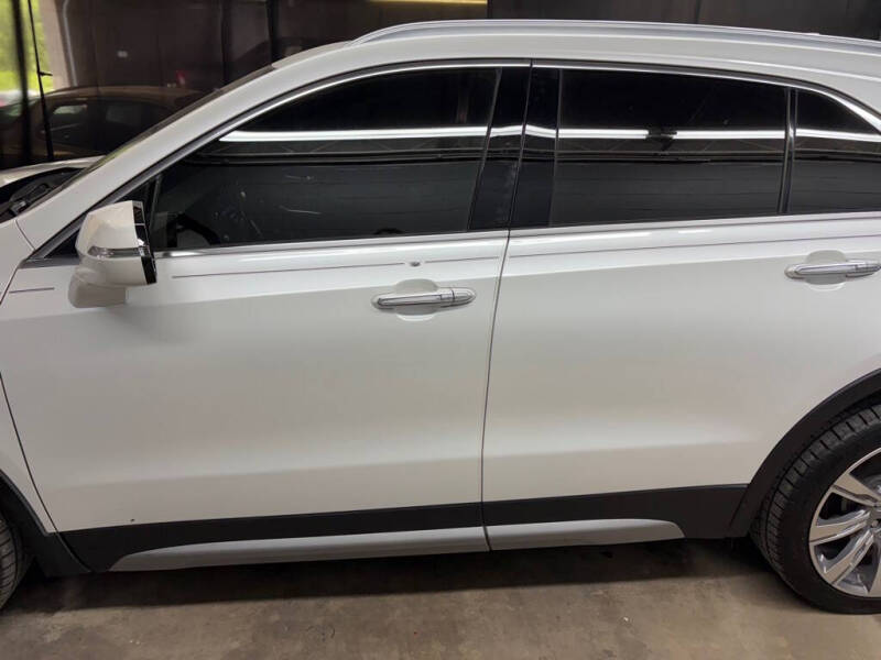2021 Cadillac XT4 Premium Luxury