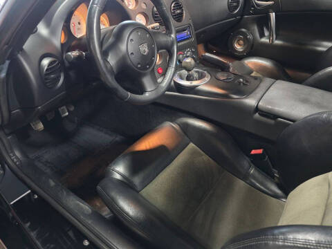 2004 Dodge Viper SRT-10