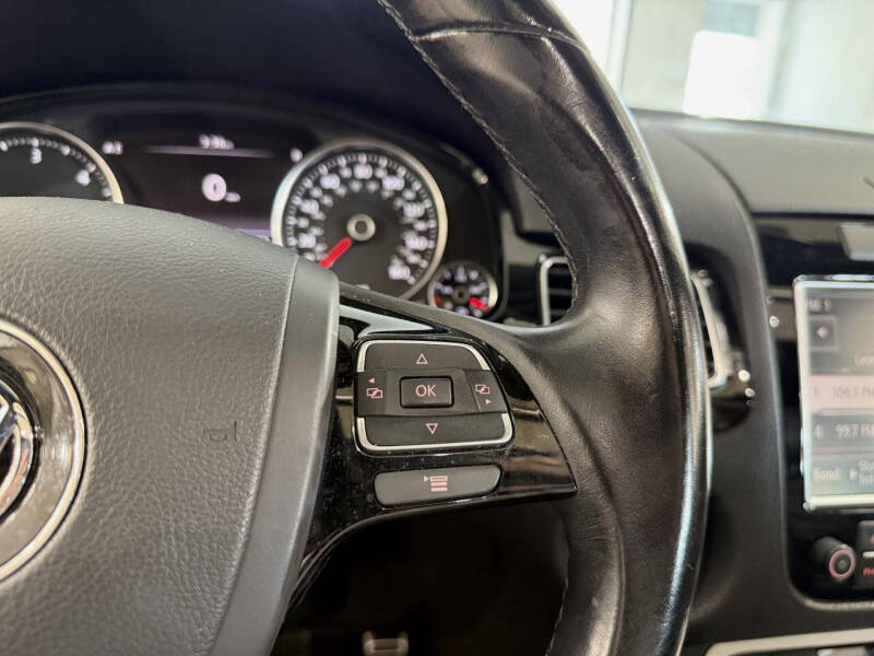 2014 Volkswagen Touareg TDI R-Line