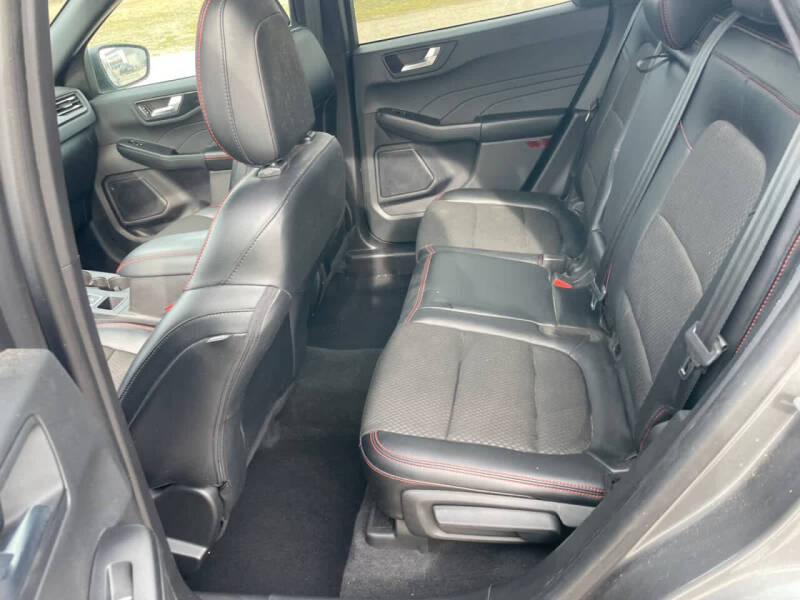 2023 Ford Escape ST-Line